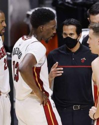  阿德巴约两双热火复仇雄鹿  