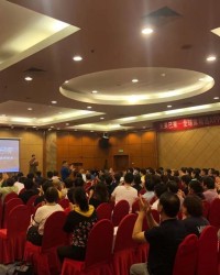  洛里昂逆袭成功，脱离降级区升至倒数第三  